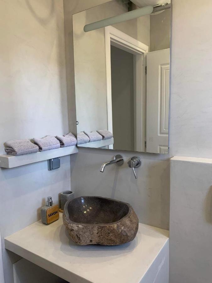 Mimozas Apartment Порто-Хелі Екстер'єр фото
