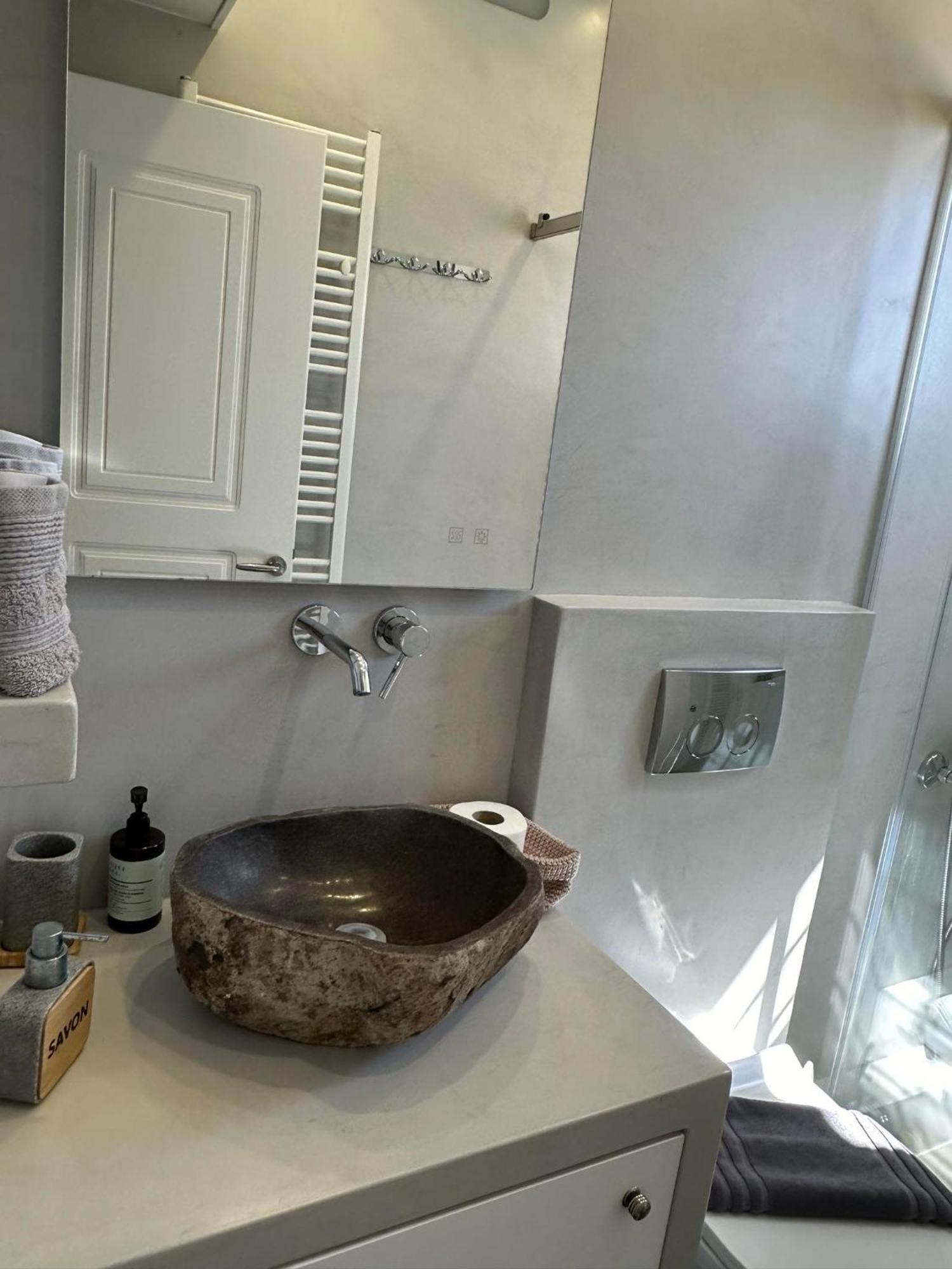 Mimozas Apartment Порто-Хелі Екстер'єр фото